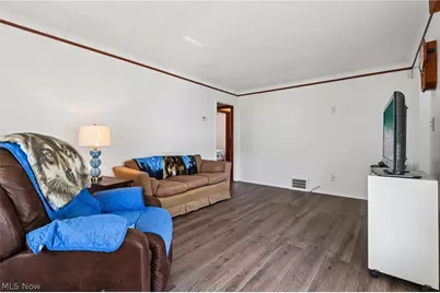 4252 Ridgeview Road, Loveland, OH 44144 - Photo 4