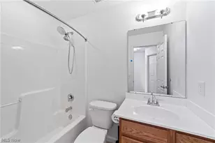 6120 Greenview Trail, North Ridgeville, OH 44039 - Photo 24