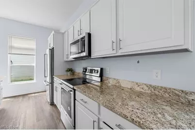 1523 E 122 Street, Loveland, OH 44106 - Photo 8