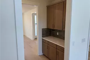 32610 Trillium Ct, Avon Lake, OH 44012 - Photo 6