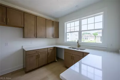 32610 Trillium Court, Avon Lake, OH 44012 - Photo 16