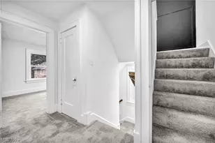 39 25th St NW, Barberton, OH 44203 - Photo 18