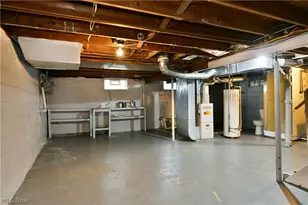 1787 Bonnie Brae Ave NE, Warren, OH 44483 - Photo 40