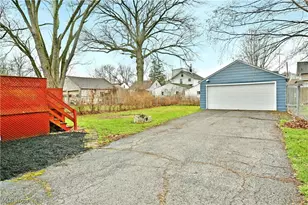 1787 Bonnie Brae Ave NE, Warren, OH 44483 - Photo 48