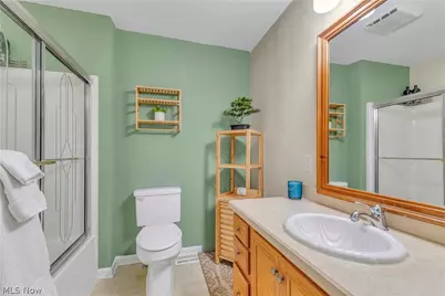 5747 Pleasant Avenue, North Ridgeville, OH 44039 - Photo 20