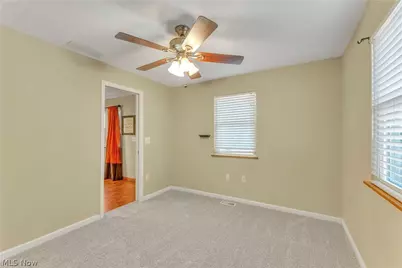 5747 Pleasant Avenue, North Ridgeville, OH 44039 - Photo 8