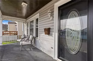 249 W 42nd St, Shadyside, OH 43947 - Photo 6