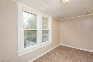 231 Windsor St, Akron, OH 44306 - Photo 8