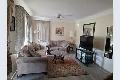 10839 Prospect Road, Strongsville, OH 44149 - Photo 2