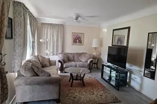 10839 Prospect Rd, Strongsville, OH 44149 - Photo 2