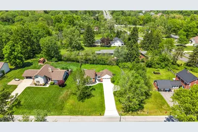7035 Farview Road, Brecksville, OH 44141 - Photo 34
