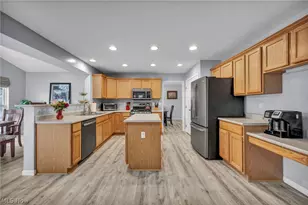 4195 Jenee Dr, Lorain, OH 44053 - Photo 12