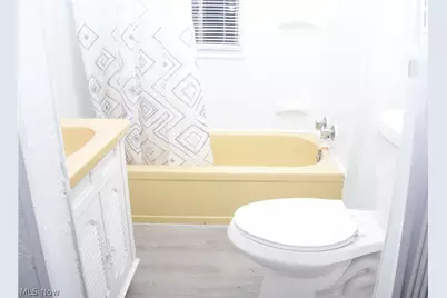 923 Baughman Street #C, Akron, OH 44320 - Photo 6