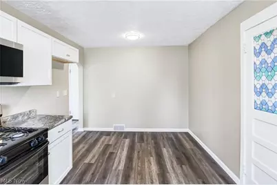2966 Cleveland Boulevard, Lorain, OH 44052 - Photo 6