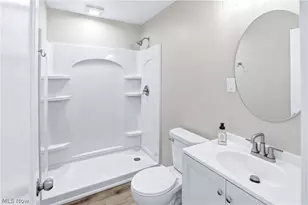 2966 Cleveland Blvd, Lorain, OH 44052 - Photo 14