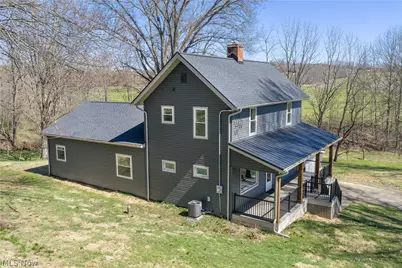 3689 Reichman Drive NW, Dover, OH 44622 - Photo 4