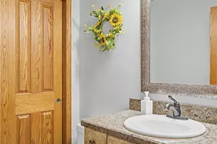 1509 New England Dr SE, North Canton, OH 44720 - Photo 20