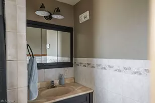 6787 Anthony Ln, Parma Heights, OH 44130 - Photo 24