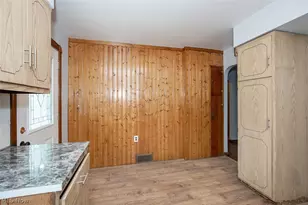 12010 Longmead Ave, Loveland, OH 44135 - Photo 6