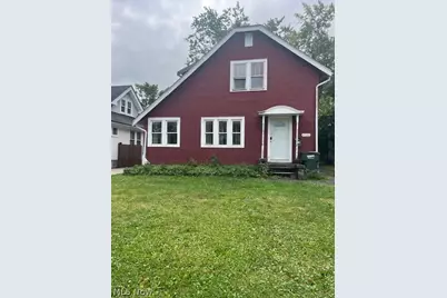 9722 Robinson Avenue, Garfield Heights, OH 44125 - Photo 1