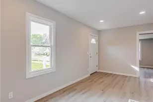 1537 9th St, Cuyahoga Falls, OH 44221 - Photo 4