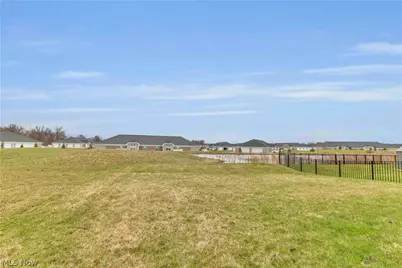 4459 Bellow Drive, Lorain, OH 44053 - Photo 6