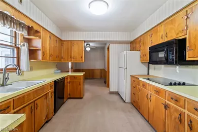 296 Moreland Drive, Canfield, OH 44406 - Photo 10