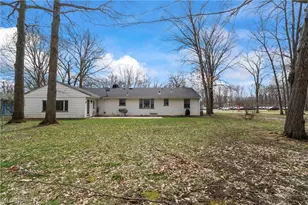 296 Moreland Dr, Canfield, OH 44406 - Photo 42