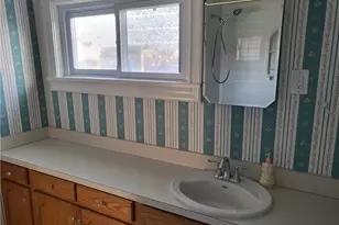 108 Arizona Ave, Lorain, OH 44052 - Photo 16