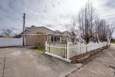 4610 West Avenue, Ashtabula, OH 44004 - Photo 4