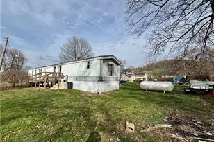 969 Linn St, Coshocton, OH 43812 - Photo 4