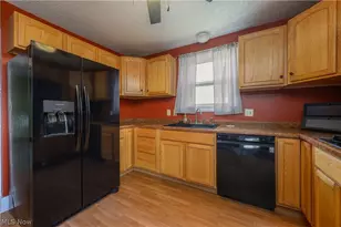 856 Baker Ave NW, New Philadelphia, OH 44663 - Photo 20