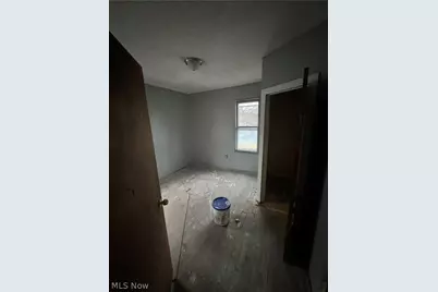 563 E 103rd Street, Loveland, OH 44108 - Photo 12