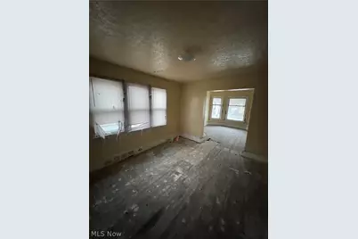 563 E 103rd Street, Loveland, OH 44108 - Photo 6