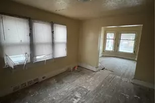 563 E 103rd St, Loveland, OH 44108 - Photo 6