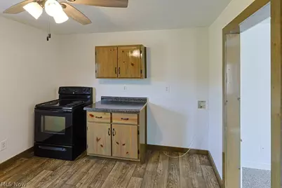 250 Woodlawn Avenue, Norwalk, OH 44857 - Photo 14
