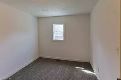 250 Woodlawn Avenue, Norwalk, OH 44857 - Photo 18