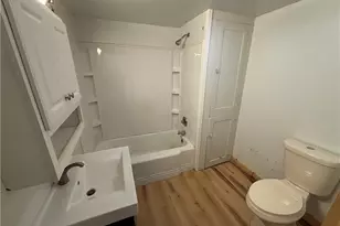 422 N 12th St, Coshocton, OH 43812 - Photo 8