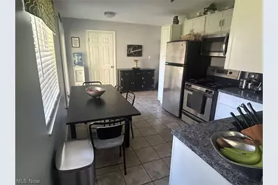 3385 Hemphill Road, Norton, OH 44203 - Photo 6