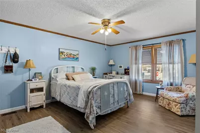 22 Lees Lane, Olmsted Twp, OH 44138 - Photo 16