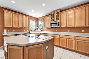 3382 Burgundy Cir, Avon, OH 44011 - Photo 18