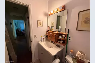 35288 Beach Park Avenue, Eastlake, OH 44095 - Photo 20