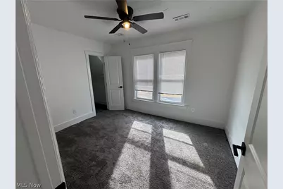 4115 Whitman Avenue #UP, Loveland, OH 44113 - Photo 6