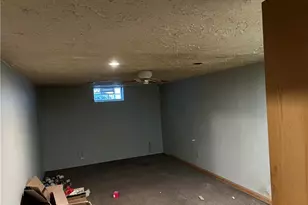 715 E Catawba Ave, Akron, OH 44306 - Photo 18