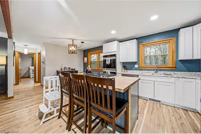 11914 Concord Hambden Road, Painesville, OH 44077 - Photo 12