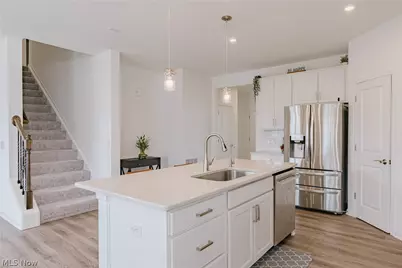 23665 Rebecca Lane, Columbia Station, OH 44028 - Photo 8