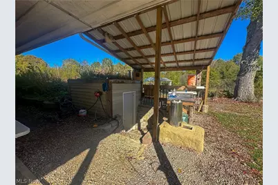 100 Cottage Grove Drive, Youngstown, OH 44505 - Photo 16