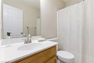 7004 Fallow Way, Lorain, OH 44053 - Photo 36