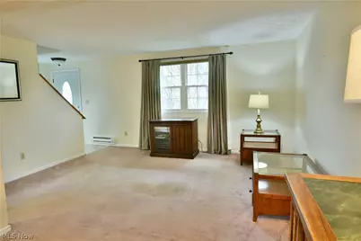 1756 Penny Lane, Youngstown, OH 44515 - Photo 8