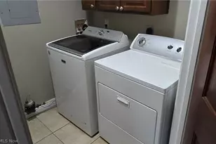 1452 Buckingham Gate Blvd, Cuyahoga Falls, OH 44221 - Photo 18